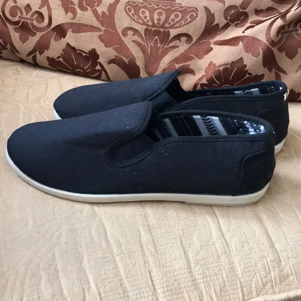 Airwalk canvas flats loafers 7 black shoes RARE
